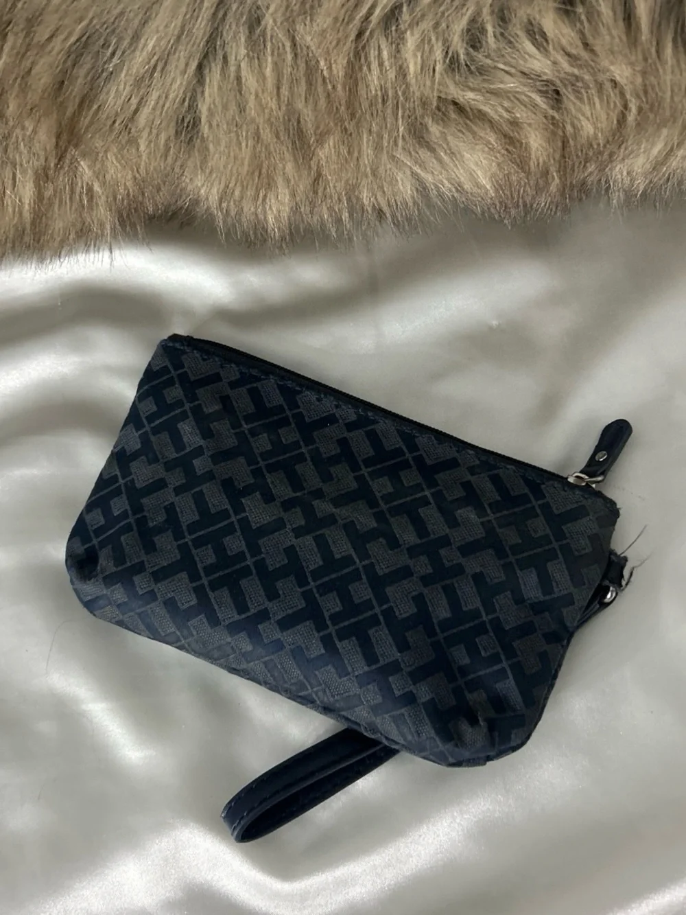 Tommy Hilfiger Navy Monogram Wristlet with Wallet Set